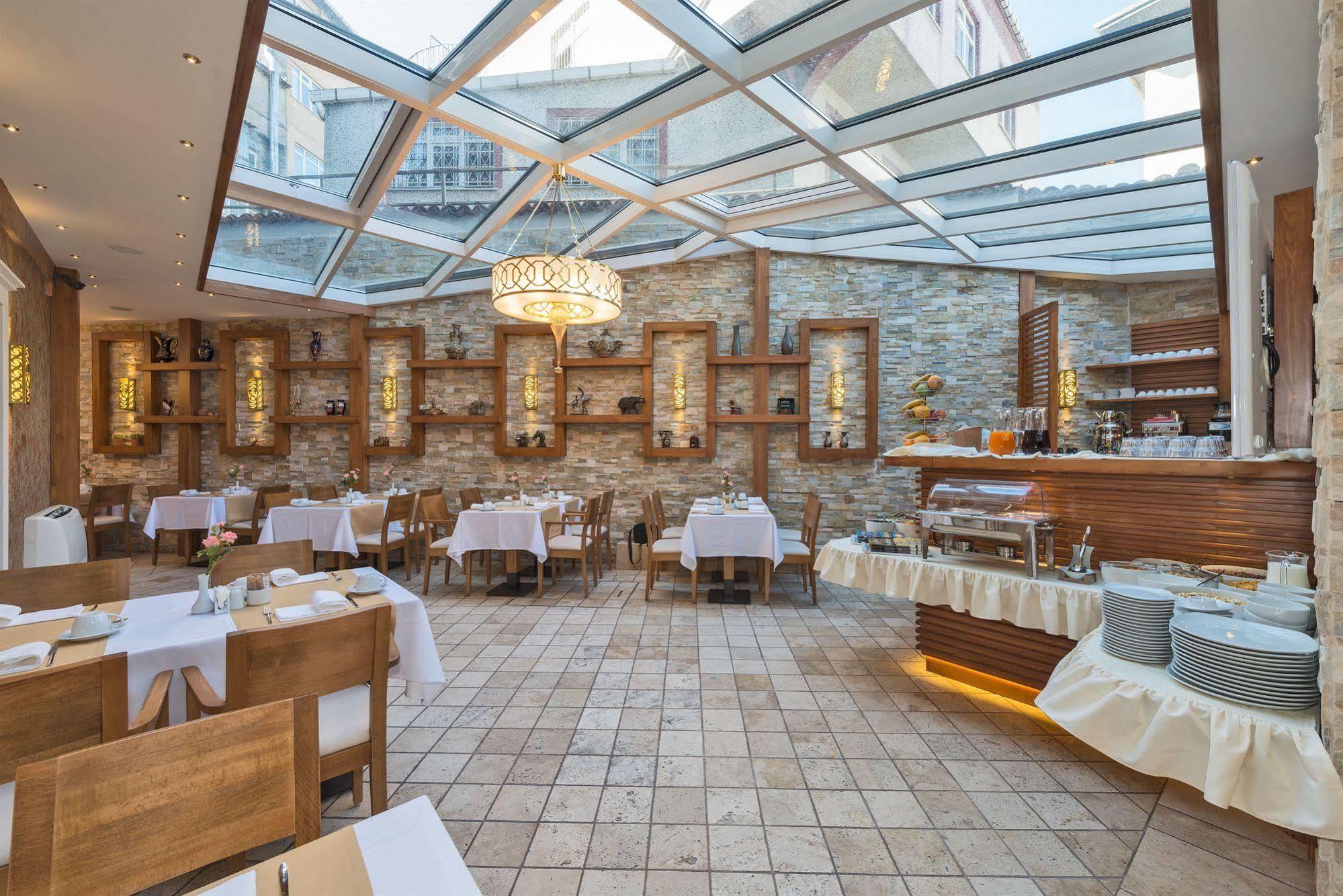 The Million Stone Hotel - Special Category Istanbul Bagian luar foto